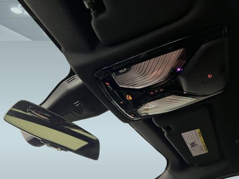 Used 2023 BMW X6 xDrive40i w/ Executive Package image 20