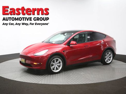 Used 2021 Tesla Model Y Long Range AWD/4WD image 54