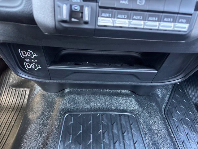 New 2026 RAM 3500 Tradesman AWD/4WD image 30
