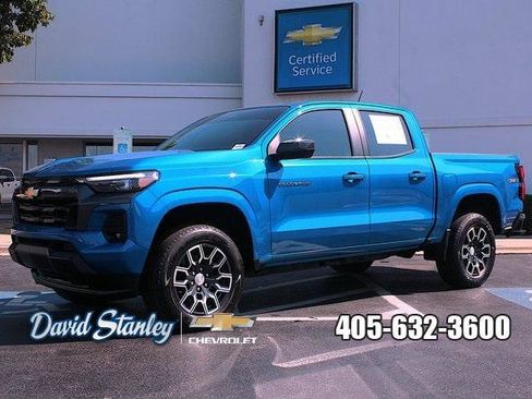Used 2023 Chevrolet Colorado LT w/ LT Convenience Package III image 1