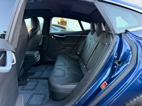 Used 2016 Tesla Model S 70 RWD image 13