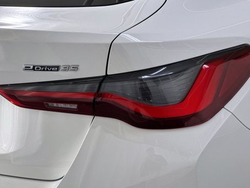 Certified 2023 BMW i4 eDrive35 RWD image 26