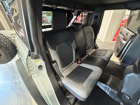 Used 2022 Ford Bronco Black Diamond AWD/4WD image 5