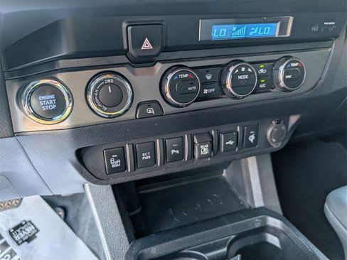 Used 2023 Toyota Tacoma TRD Off-Road image 16