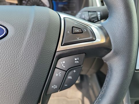 Used 2024 Ford Edge Titanium AWD/4WD image 25
