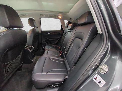 Used 2017 Audi Q5 2.0T Premium Plus AWD/4WD image 22