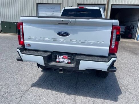 Used 2024 Ford F250 Lariat w/ Lariat Ultimate Package AWD/4WD image 3