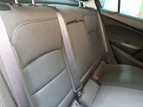 Used 2016 Chevrolet Cruze LT image 10