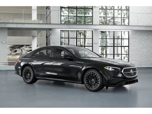 New 2026 Mercedes-Benz E 350 4MATIC Sedan image 11