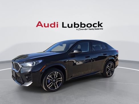 Used 2025 BMW X2 xDrive28i AWD/4WD image 4