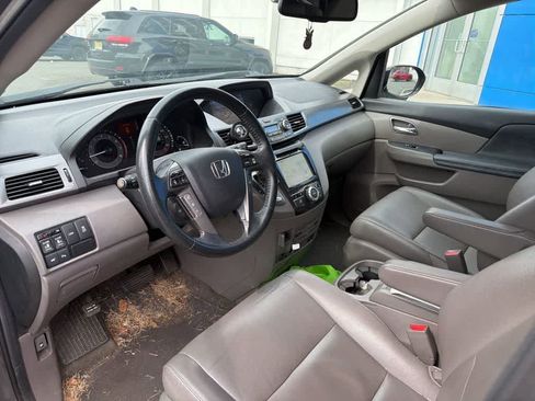Used 2014 Honda Odyssey Touring image 25