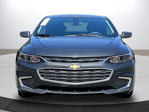 Used 2018 Chevrolet Malibu LS FWD image 3