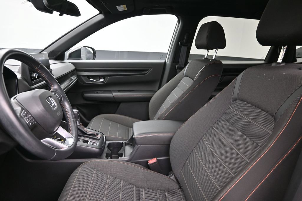 Certified 2025 Honda CR-V Sport image 12