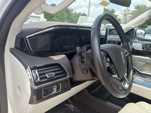 Certified 2024 Lincoln Navigator L Black Label AWD/4WD image 25