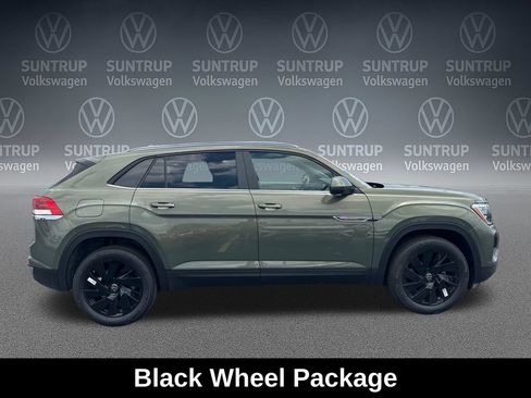 Used 2026 Volkswagen Atlas Cross Sport SE AWD/4WD image 6