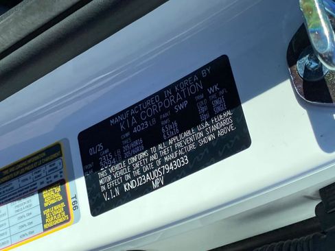 Used 2025 Kia Soul LX w/ LX Technology Package image 27