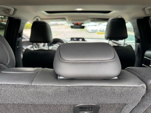 Used 2021 MAZDA CX-30 FWD 2.5 S w/ Premium Package image 31