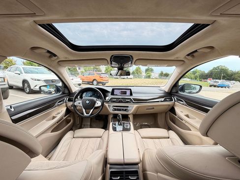 Used 2016 BMW 750i xDrive AWD/4WD image 6