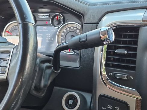 Used 2017 RAM 3500 Laramie AWD/4WD image 27
