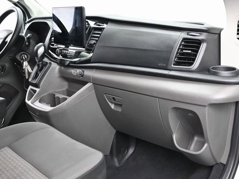 Used 2023 Ford Transit 350 XLT image 30