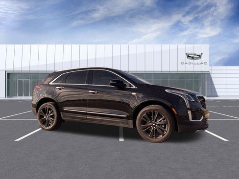 Certified 2024 Cadillac XT5 Premium Luxury image 1