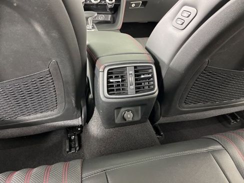 Used 2023 Genesis G70 3.3T w/ Sport Advanced Package image 46