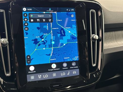 New 2026 Volvo XC40 B5 Plus w/ Climate Package image 15