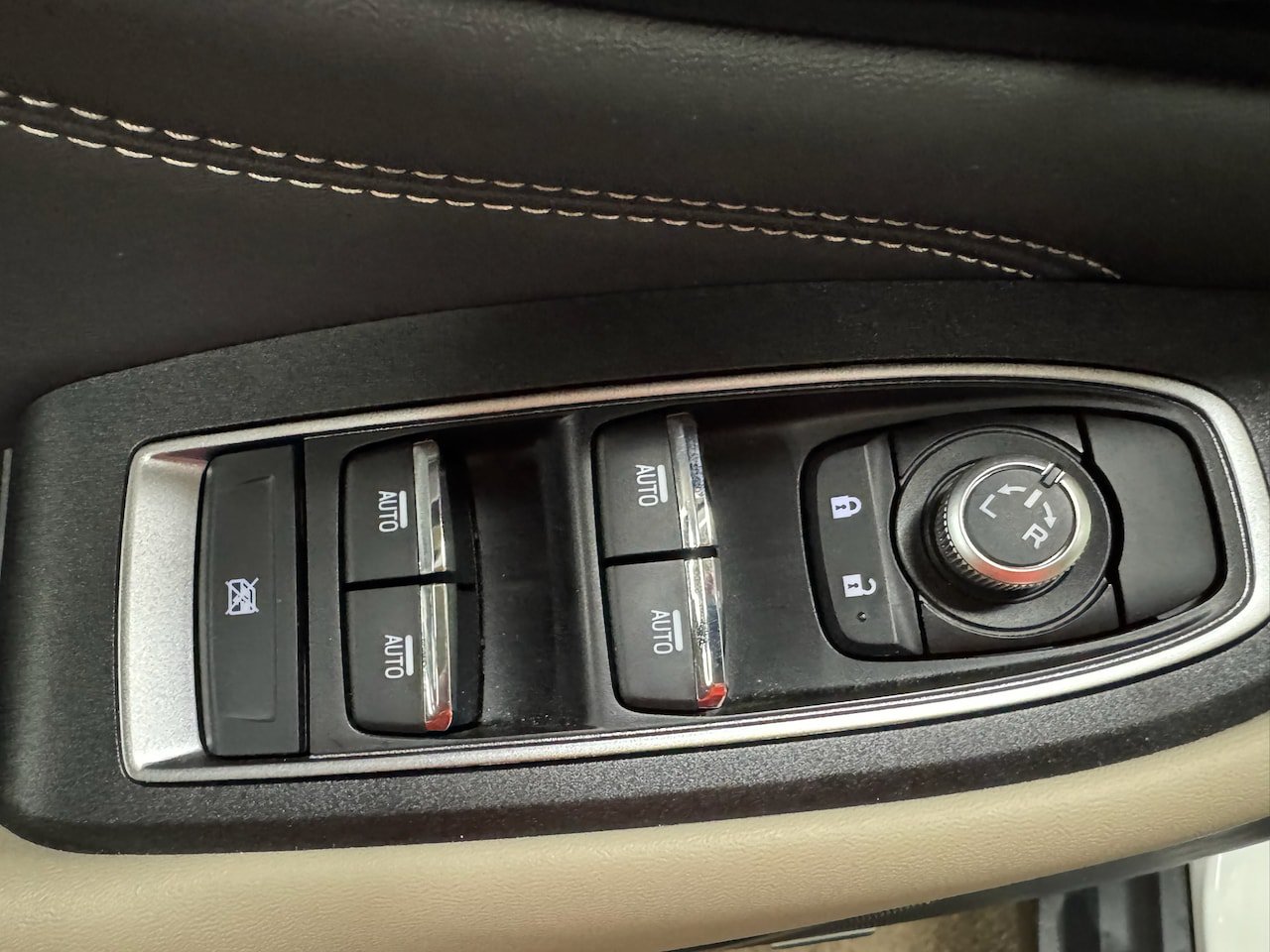 Used 2024 Subaru Outback Limited AWD/4WD image 17