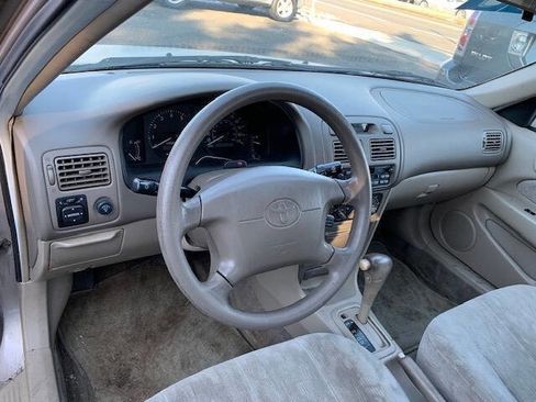 Used 1999 Toyota Corolla LE image 17