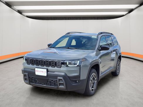 New 2026 Jeep Cherokee Laredo image 3