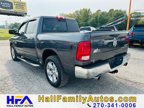 Used 2018 RAM 1500 Big Horn image 3