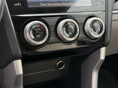 Used 2017 Subaru Forester 2.5i Limited image 25