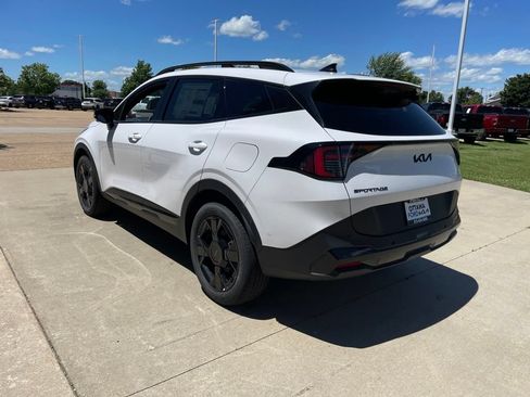 New 2026 Kia Sportage X-Line w/ X-Line Technology Package AWD/4WD image 7