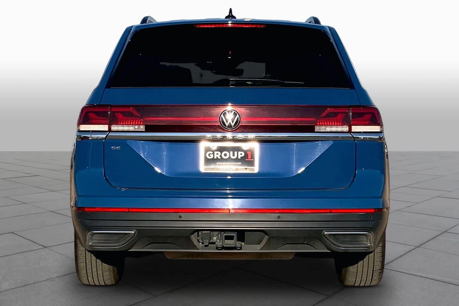 Used 2026 Volkswagen Atlas SE FWD image 5