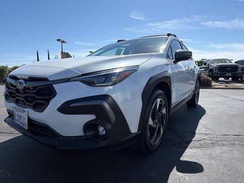Used 2024 Subaru Crosstrek 2.5i Limited AWD/4WD image 9