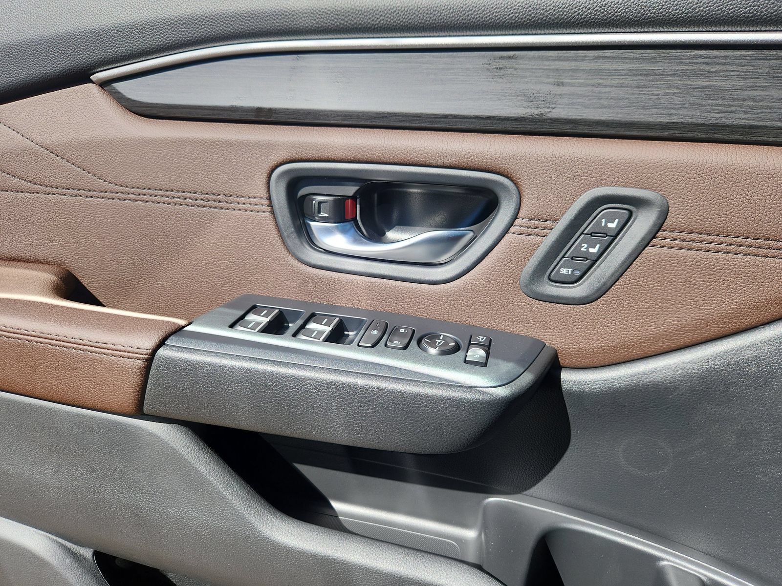 New 2026 Honda Pilot Touring image 9
