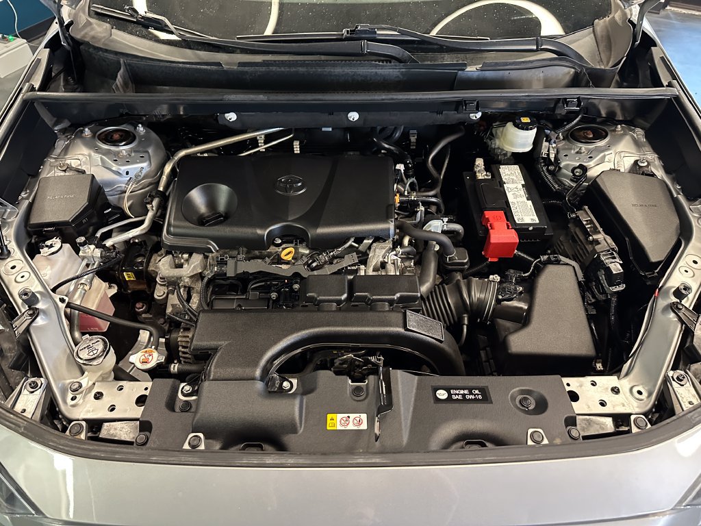 Used 2021 Toyota RAV4 LE FWD image 22
