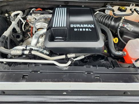 Used 2023 GMC Sierra 1500 Elevation w/ X31 Off-Road Package image 30