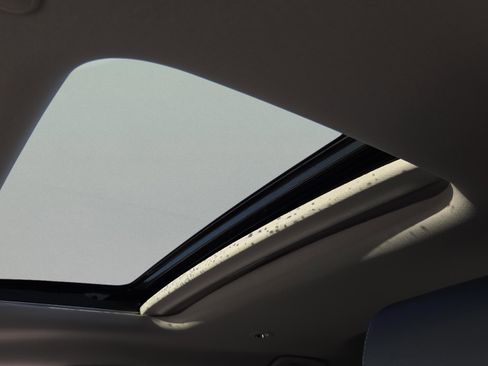 New 2026 Honda HR-V EX-L image 11