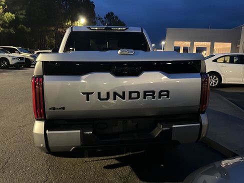 Used 2023 Toyota Tundra Platinum image 10