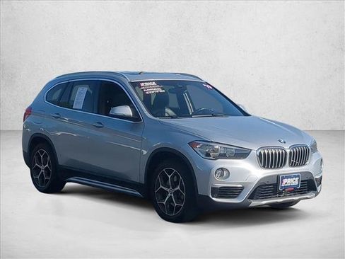 Used 2019 BMW X1 xDrive28i w/ Convenience Package AWD/4WD image 3