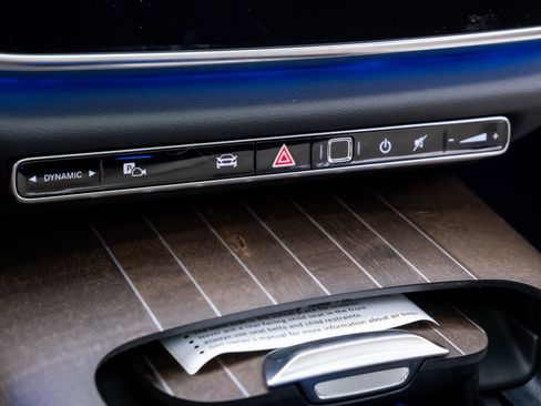 New 2026 Mercedes-Benz E 350 4MATIC Sedan image 29