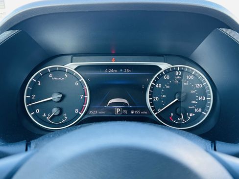 Used 2024 Nissan Sentra SR w/ SR Premium Package image 20