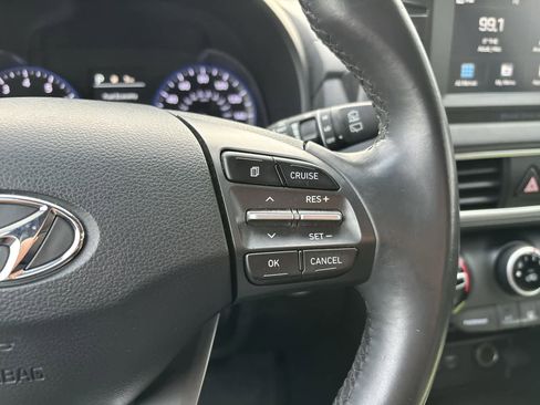 Used 2021 Hyundai Kona SEL image 8