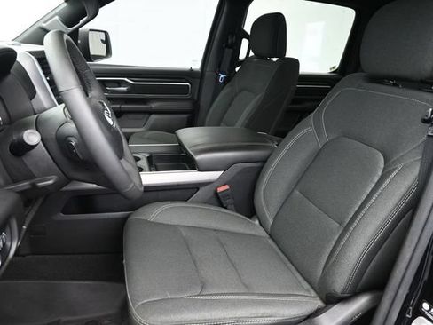 Used 2025 RAM 1500 Big Horn AWD/4WD image 23