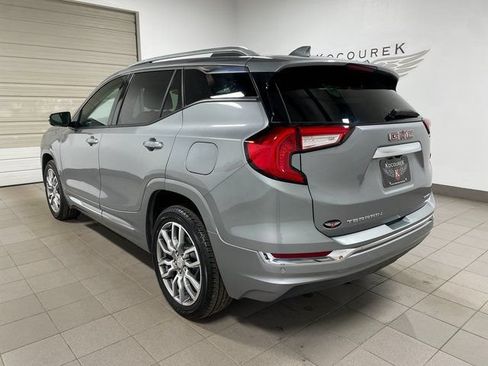 Used 2023 GMC Terrain Denali w/ Denali Premium Package AWD/4WD image 6