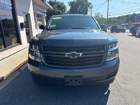 Used 2019 Chevrolet Suburban Premier AWD/4WD image 5