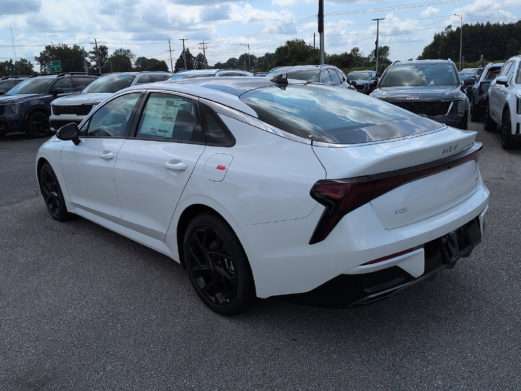 New 2026 Kia K5 GT-Line w/ GT-Line Premium Package FWD image 5