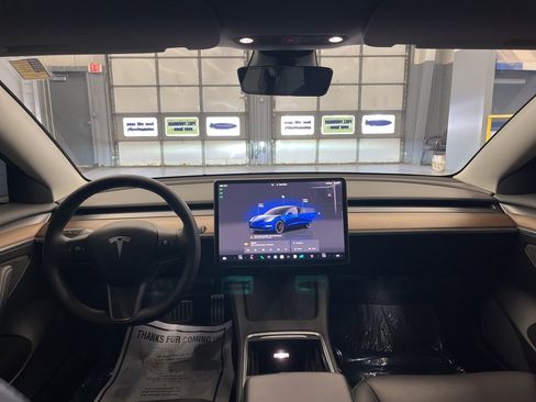 Used 2022 Tesla Model 3 Performance image 23