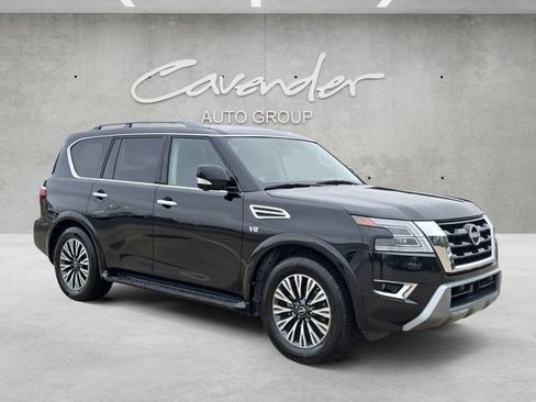 Used 2021 Nissan Armada SL w/ Captain's Chairs Package AWD/4WD image 2